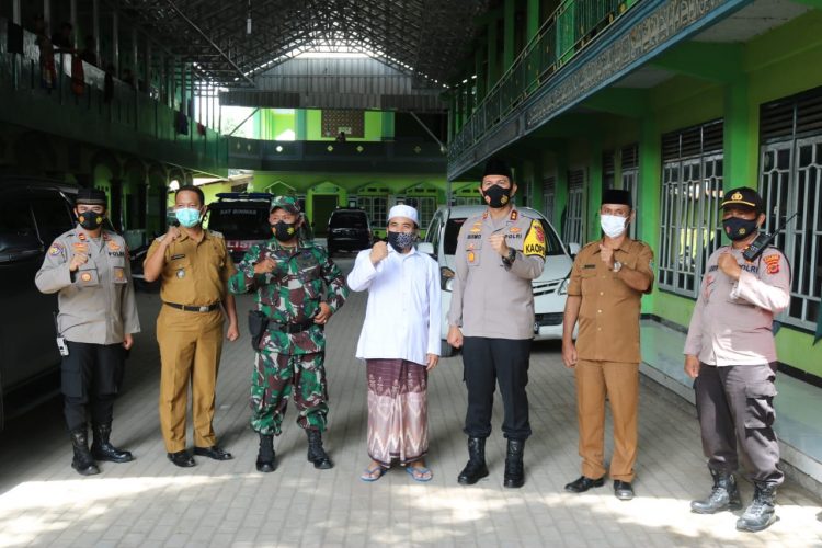 Silaturahmi kamtibmas, Kapolres Majalengka Sambangi Tokoh Agama Ponpes Raudhatul Mubtadin