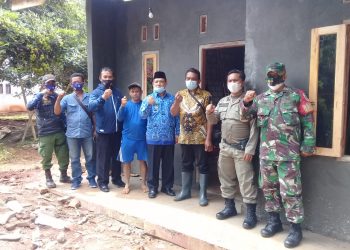Pemerintah Desa Caracas Salurkan Dana Rutilahu