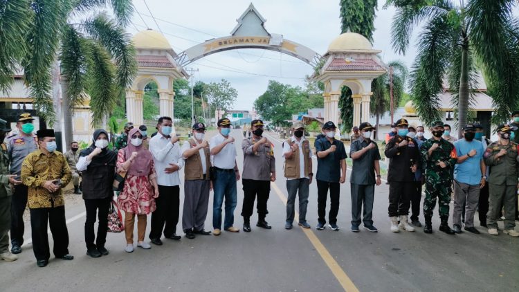 Tinjau Posko Perbatasan Dalam Upaya Mencega Klaster Mudik Covid-19 : Pemda Sulteng- Gorontalo Bergerak Cepat