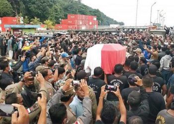 Dibalik Wafatnya Wabup Sangihe dan Penolakan Tambang Emas