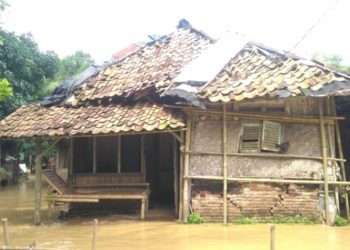 Penghuni Gubuk Nyaris Roboh, Salah Satu Warga Sikluk Pra Sejahtera Berpasrah Diri
