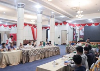 Dr H Kamsol Pimpin Rapat Evaluasi Terkait Rancangan APBD 2023 Bersama TAPD dan Kepala OPD