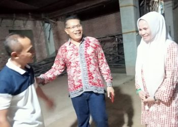 Robin Hutagalung dan Ade Hartati Sambangi Pembangunan Gereja GPdI Mawar Sharon