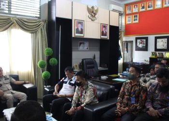 Wajib! Petugas P2U Lakukan Pengeledahan Sebagai Langkah Antisipasi Masuknya Barang Terlarang Kedalam Lapas