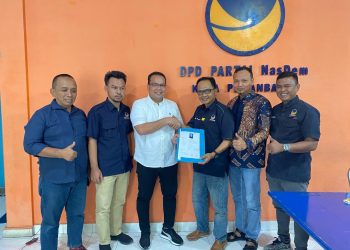 Ketua Badan Resceu DPD Partai Nasdem Kota Pekanbaru Resmi Daftar Bacaleg