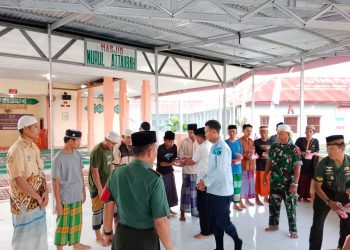 Kodim 1427 Pasangkayu Berbagi Takjil Ke Rutan Kelas IIB Pasangkayu Diakhir Ramadhan 1444 H