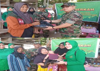Jumat Berkah, Dandim 1427/PKY Didampingi Ketua Persit KCK Cabang LXVI Dim 1427/PKY Bagikan Sembako Kepada Warga