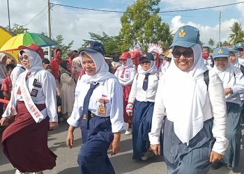 Memperingati HUT RI Ke-78, Camat Pasangkayu Mengadakan Lomba Gerak Jalan Santai