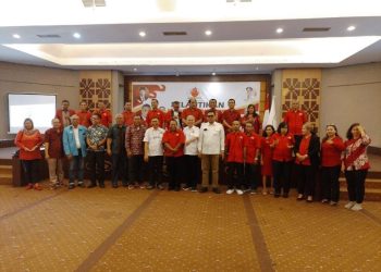 Bendum DPP API Pdt. DR (HC) Ernest Torrys, M.Pd., M.Th Kukuhkan/Lantik Pengurus Lengkap DPD Asosiasi Pendeta Indonesia Riau