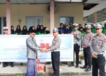 Memperingati HUT Lalulintas Bhayangkara Ke-68, Satlantas Polres Pasangkayu Gelar Bansos