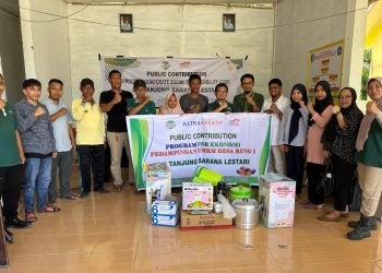 Peduli Terhadap Masyarakat Desa Ako, PT TSL Berikan Bantuan Fasilitas UMKM Melalui Program CSR