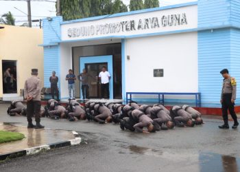 Polres Pasangkayu Lakukan Tradisi Penjemputan Dan Pembinaan Tradisi Kepada 22 Bintara Remaja Polri