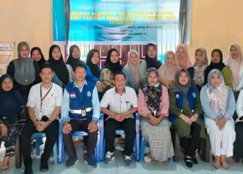 Kebidanan Poltekkes Mamuju Laksanakan Pengabdian Masyarakat Edukasi Kesehatan tentang Infeksi TORC dan Penggunaan Antibiotik