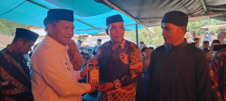 Pertama Kali Bupati Mamasa Hadiri Acara Maulid di Desa Salumaka, Apa yang Dikatakan?