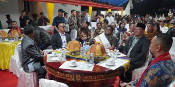 Sukarman Sumarinton “Jadi Orang Mamasa” Sehari, Janji Bantu Gaungkan Potensi Daerah