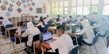 Ratusan Peserta Jalani TPA Berbasis CBT, SMAN Plus Riau Saring Bibit Unggul