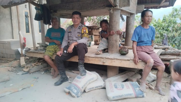Bhabinkamtibmas Polsek Pana Pererat Silaturahmi Lewat Giat Sakti dan DDS